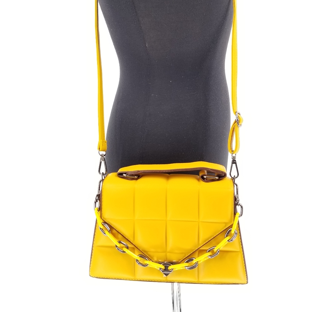 Fashion handbag quilted synthetic leather